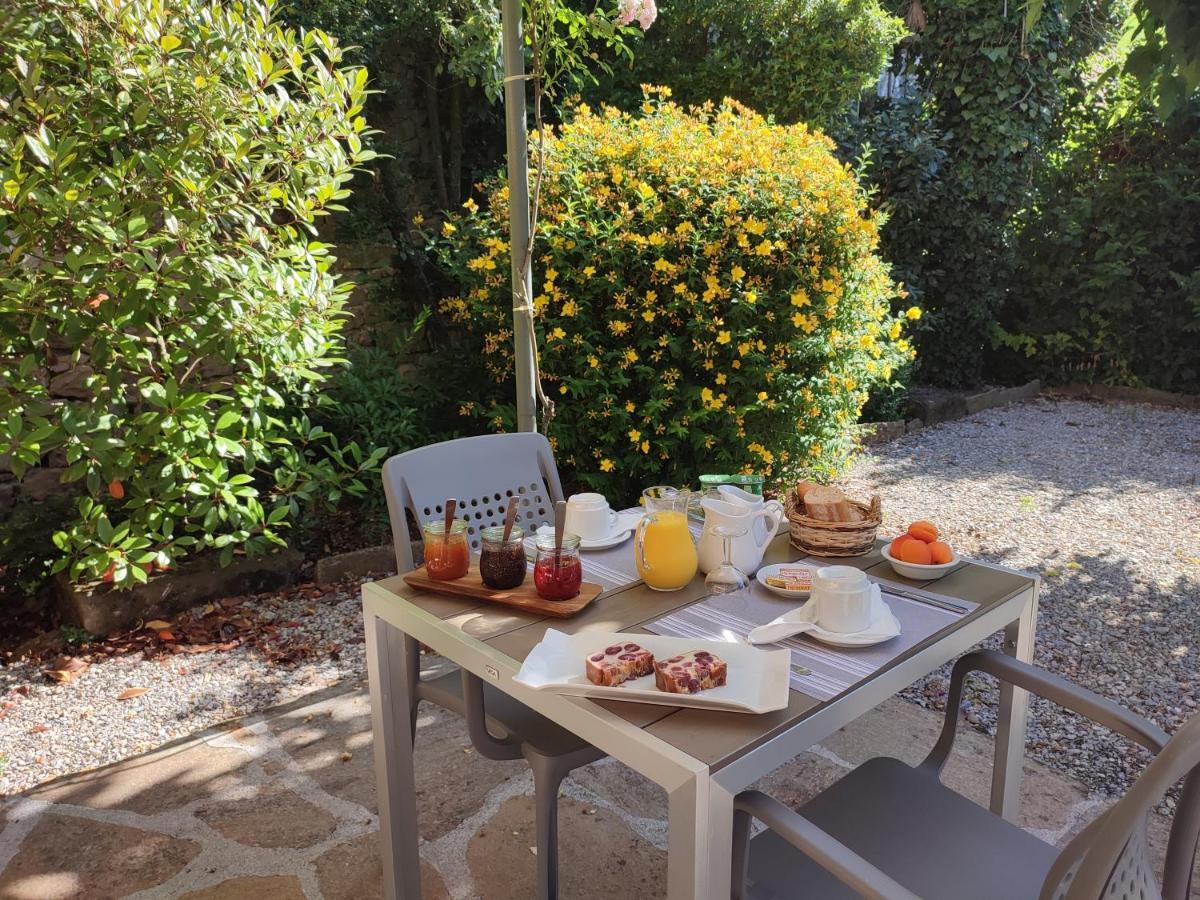 Le Relais De Ceilhes Hotel Bagian luar foto